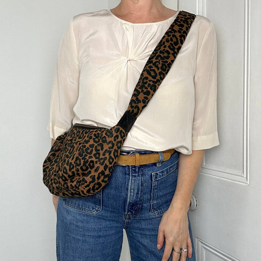 LEOPARD PRINT CROSS BODY BAG - SMALL